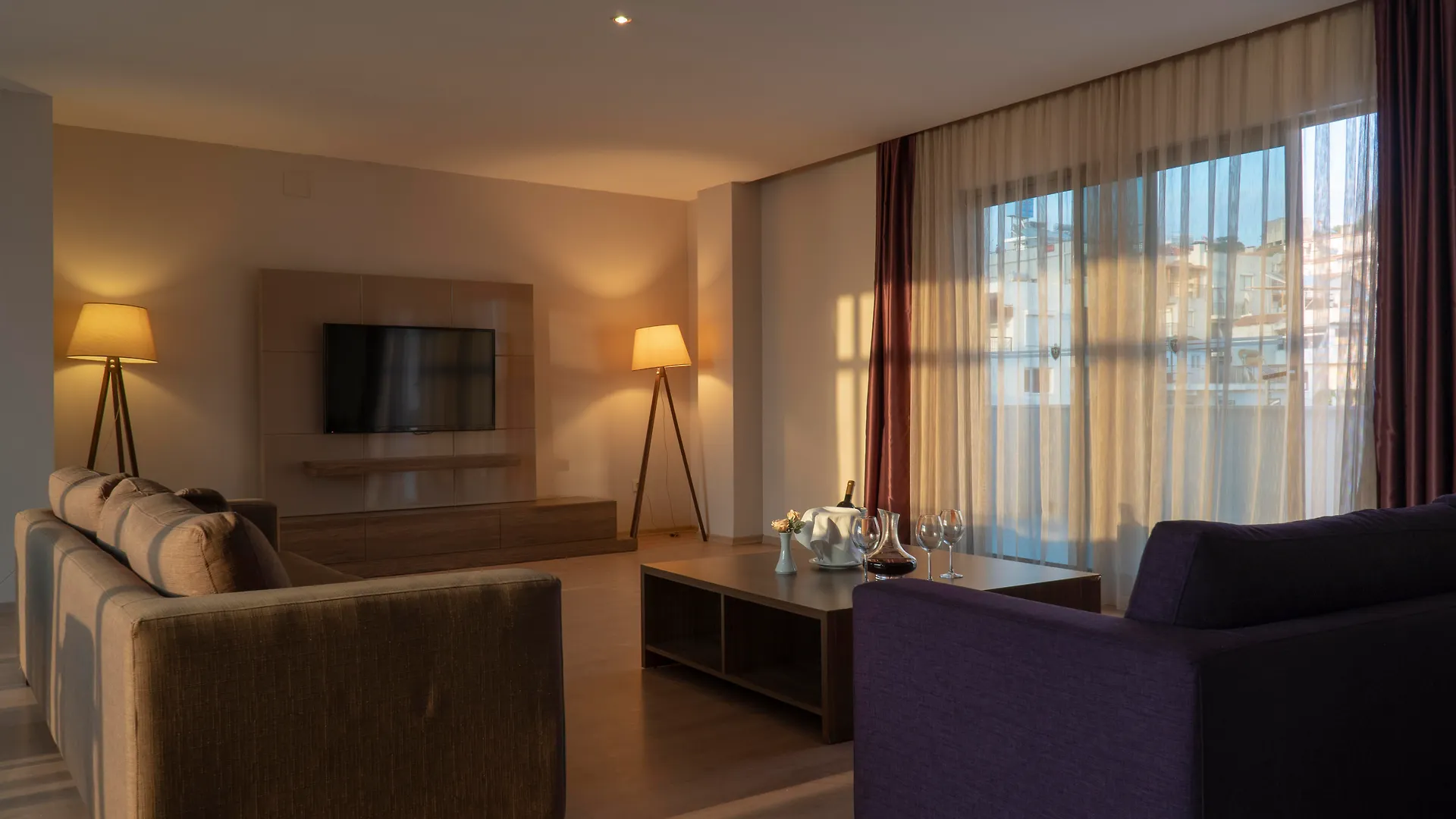 Ladies Beach Suite Hotel (Adults Only) Kusadası 5*,