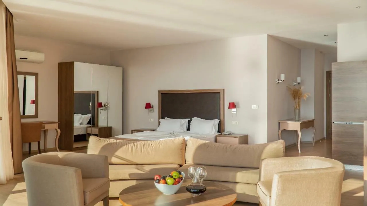 Ladies Beach Suite Hotel (Adults Only) Kusadası 5*,  Türkei