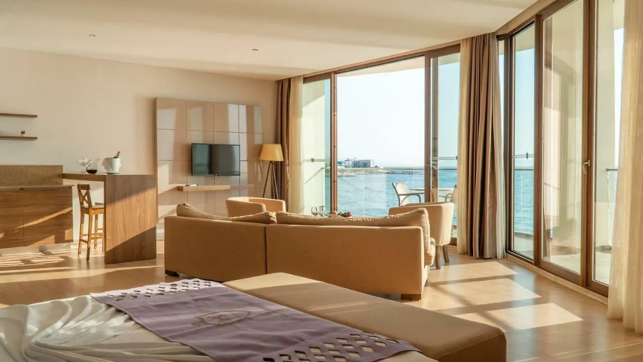 Aparthotel Ladies Beach Suite Hotel (Adults Only) Kusadası