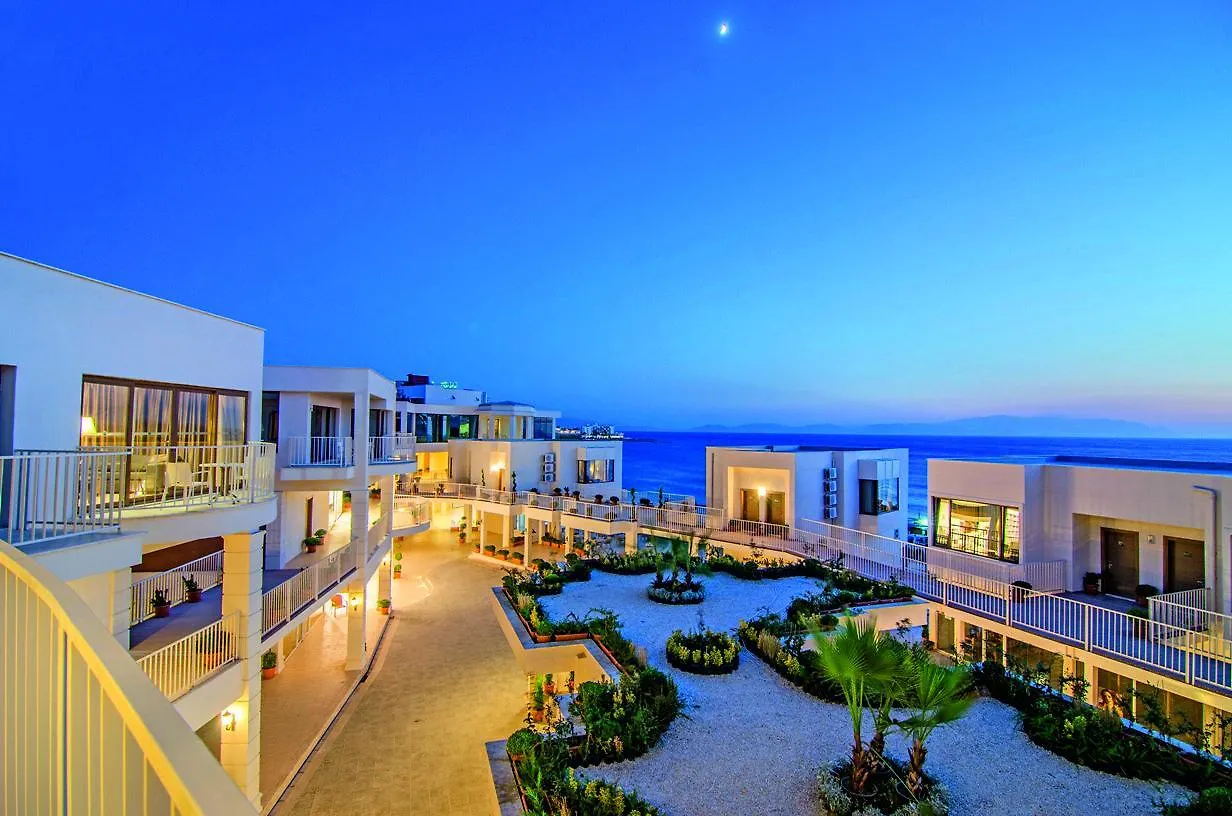Ladies Beach Suite Hotel (Adults Only) Kusadası 3*,